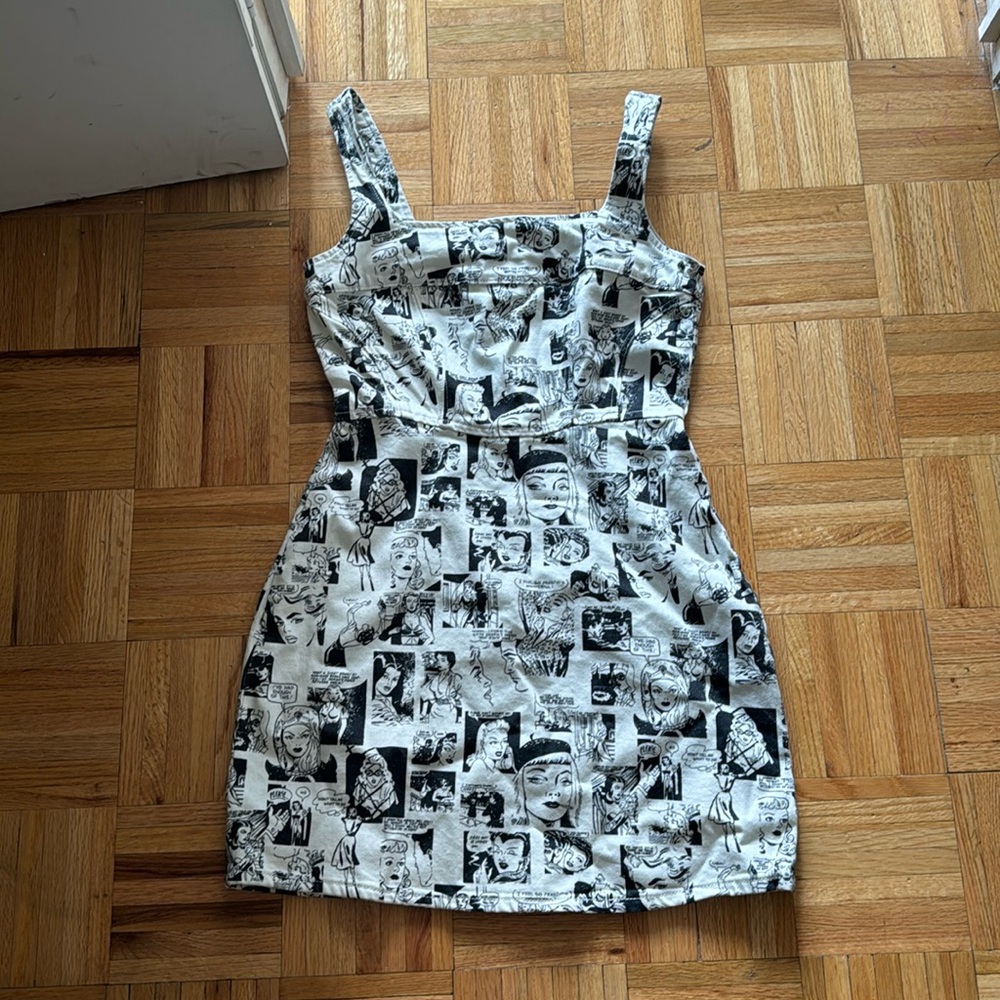 Reformation comic dress